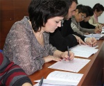 Павлодар облысының мемлекеттік қызметшілері қазақ тілінен тест тапсырды