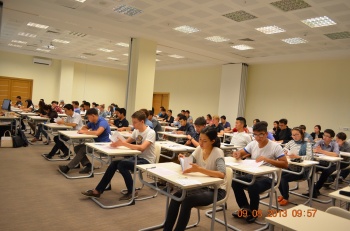 Студенты «Назарбаев Университет» сдали экзамен 