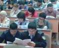 Сотрудники разных сфер Карагандинской области прошли тестирование на знание государсвенного языка
